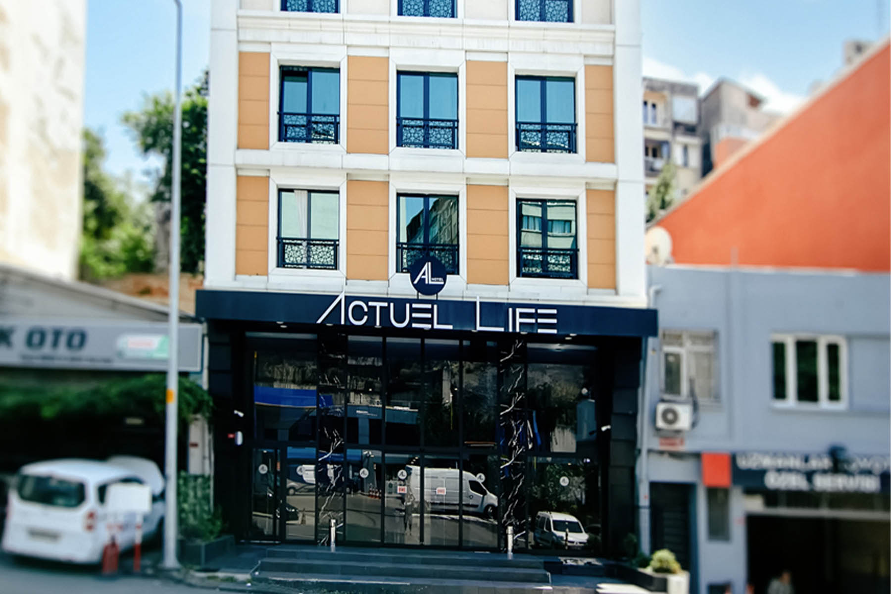 هتل اکچوال لایف Actuel Life 