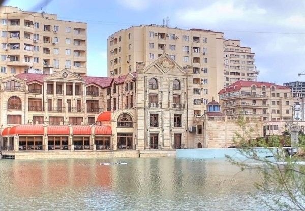 هتل لیک پالاس باکو Lake Palace Hotel Baku